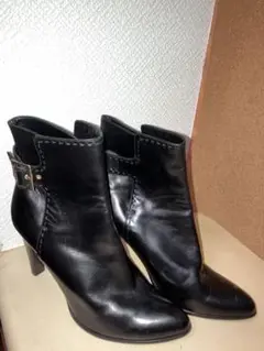 ルイヴィトン ショートブーツ