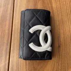 シャネル キーケース ブラック ピンク