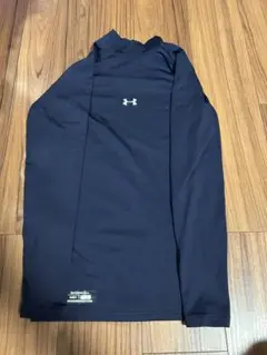 Under Armour ネイビー 長袖 アンダーシャツ ジュニア 160cm