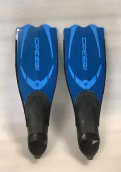 ★未使用 Cressi Pluma Fins シュノーケリング 35/36