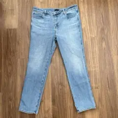 UNIQLO 32インチ スリムストレートデニム