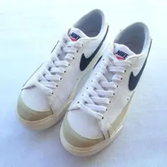 NIKE W BLAZER LOW PLATFORM 23cm