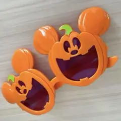 Item thumbnail for item fffeb2eb-e0a0-42a2-a9db-c62c134f7a5c