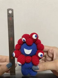 ミャクミャク　編み物