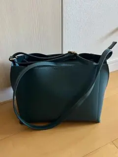 【美品】イッツデモ　ショルダーバッグ かるバッグ　グリーン