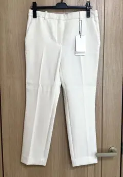 Theory セオリー　パンツ　スラックス　白　タグ付き