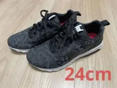 NIKE AIRのランニングシューズ❗️
