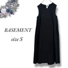 BASEMENTノースリーブロングフレアワンピース S 黒 リボン 無地3522