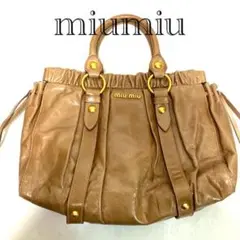 Miumiuトートバッグ