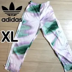 Item thumbnail for item 82fd738e-eb30-435c-8908-287e0a479e31