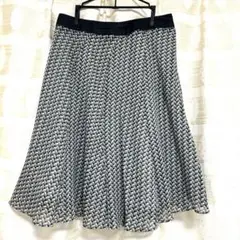 【美品】23区 フレアスカート 大きいサイズ 幾何学模様 40（L〜XL）