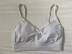 easyoga ホワイト クロスストラップ ブラトップ　サイズ4