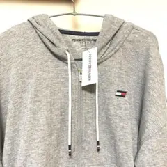 タグ付き新品未使用　TOMMY HILFIGER グレー フルジップパーカー