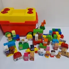 Item thumbnail for item 13036493-3833-40f2-861b-338136d8e591