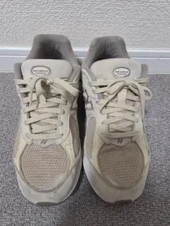 Newbalanse ×オーラリー　限定コラボ2002R