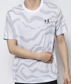 UNDER ARMOUR / Tシャツ