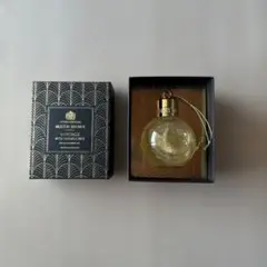 Item thumbnail for item a6d2f9bc-ca4d-4540-87af-79d7dfbad909