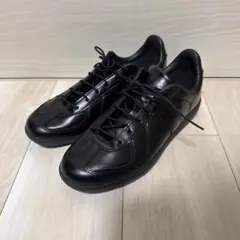 新品未使用　アディダスオリジナルス　ブラック　スニーカー
