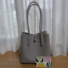 メケアリサ　バッグ