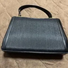 【冠婚葬祭用】黒のハンドバッグ