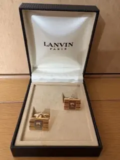 Item thumbnail for item 7123ca26-7170-4587-aca2-c96ee3defbfc