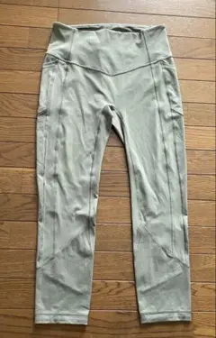 Lululemon ハイウエスト ヨガパンツ オリーブ　8