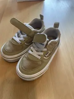 Item thumbnail for item 2698e1ec-06ab-4e66-8002-96c27f14be51