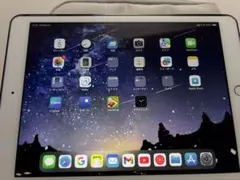 iPad 代8世代 SIMフリー 128G バッテリー100