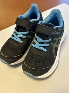 17.5cm ASICS キッズスニーカー 黒/青 ベルクロ