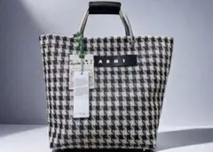 大人気完売新品未使用】マルニマーケット MARNI ストライプ トートバッグ