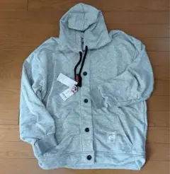 新品　メンズパーカー　グレー　Mサイズの方に