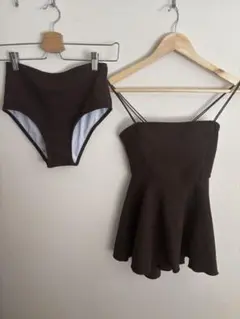 ティティベイト　ペプラム　ブラウン　M