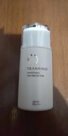 トランシーノ薬用ホワイトUVミルク
