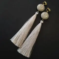 Item thumbnail for item 0bfb9e01-b914-4975-9e58-7a2ea2e040ac