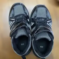 スニーカー 18.0