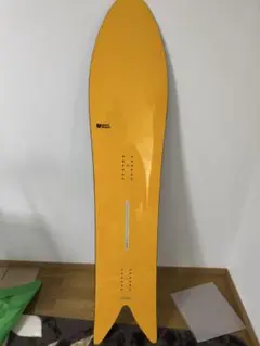 UNITED SHAPES ゴーグル 新品未使用品　貴重 UNITED SHAPES | スノーボード 板 おすすめ ブランド GOLGODA