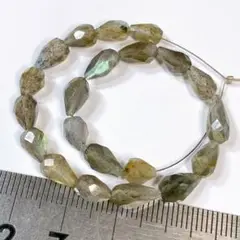 サービス品＊ラブラドライト＊ドロップカットc4
