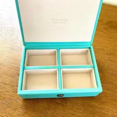 Tiffany アクセサリーボックス スモール