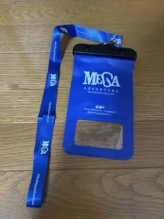 シンガポール　メガジップ　スマホケース
