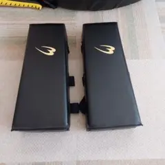 ボディメーカー　キックミット　美品