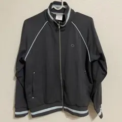 Item thumbnail for item 104e12ec-ad96-43e8-af32-f0567f562387