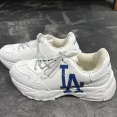 MLB DODGERS ホワイト LAロゴ スニーカー　大谷翔平