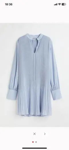新品未使用 H&M プリーツワンピース