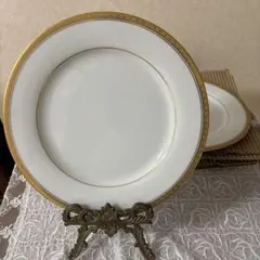 Item thumbnail for item 916e8176-67fa-4422-ba98-679613342e70