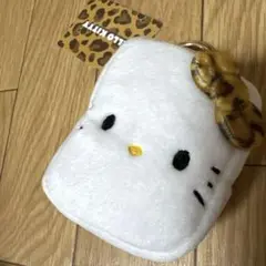 新品未使用】ハローキティ　ヒョウ柄　カラビナ付きミニポーチ　サンリオ