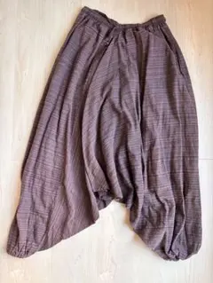 ブラウンストライプサルエルパンツ　MARAI