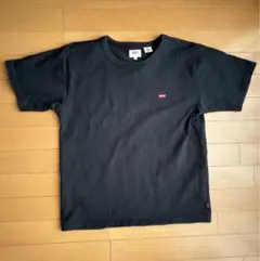 Levi's リーバイスTシャツ 黒　Sサイズ