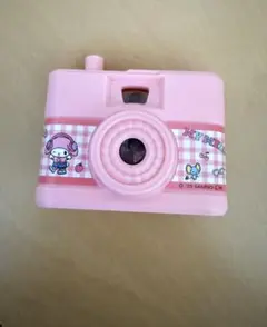 サンリオ　カシャカメラ　ガチャ