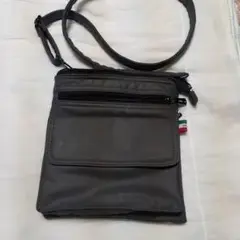 Vitucci グレー バッグ 多ポケット