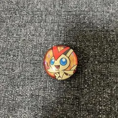 ビクティニ 缶バッジ ポケモン